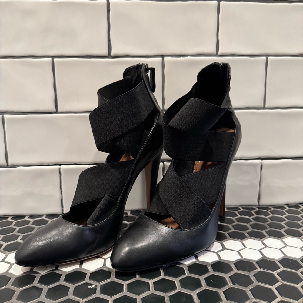 Alaïa Paris Black Leather Cross Strap Elastic Stiletto Pumps EU 39